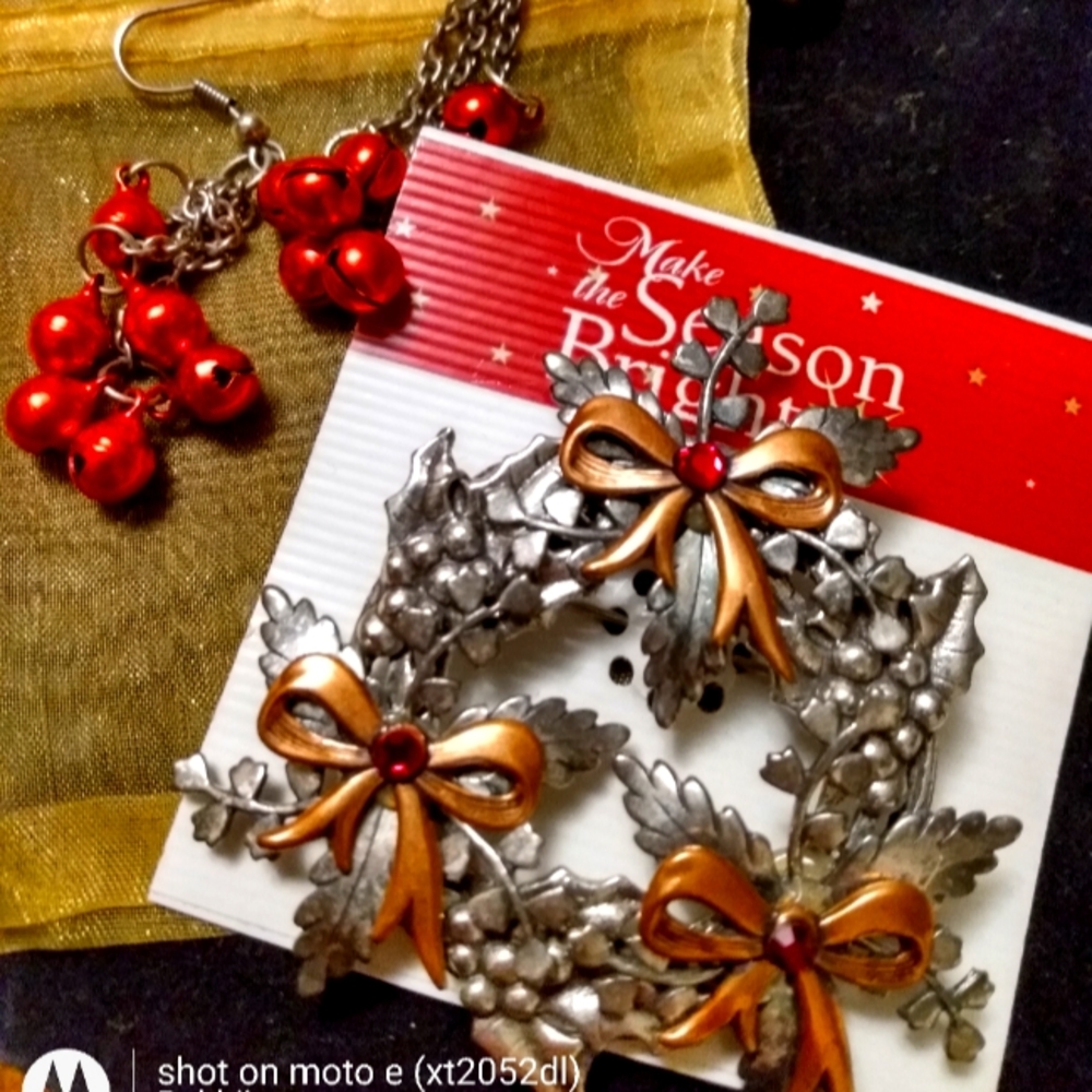 Earrings and pin set.